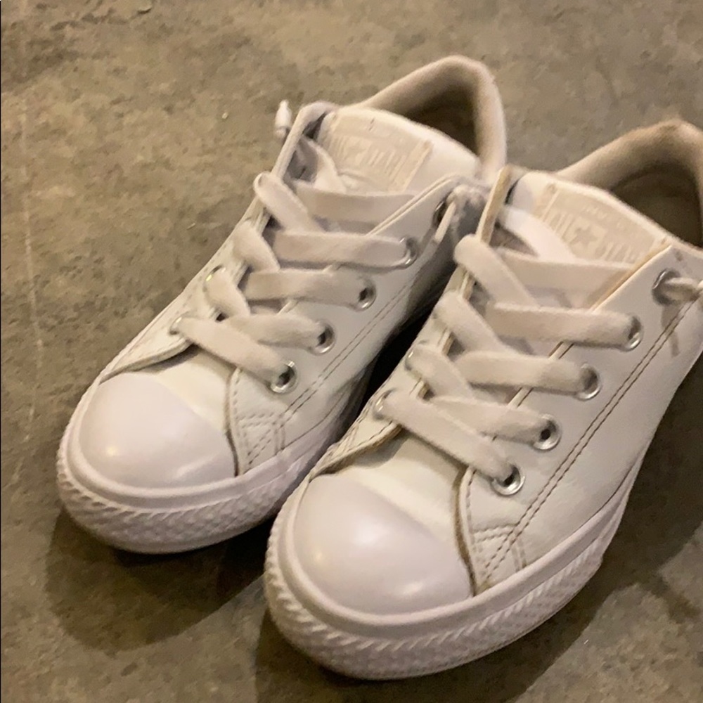 COPY - White leather Converse